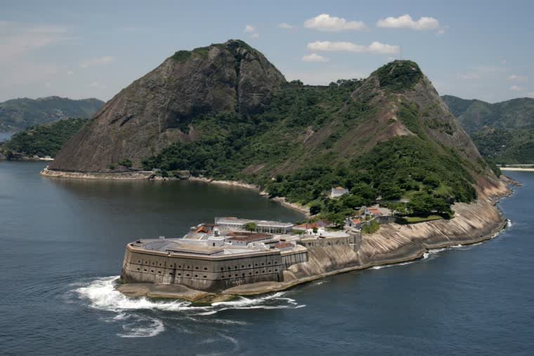 Fortaleza de Santa Cruz, na entrada da Baía de Guanabara